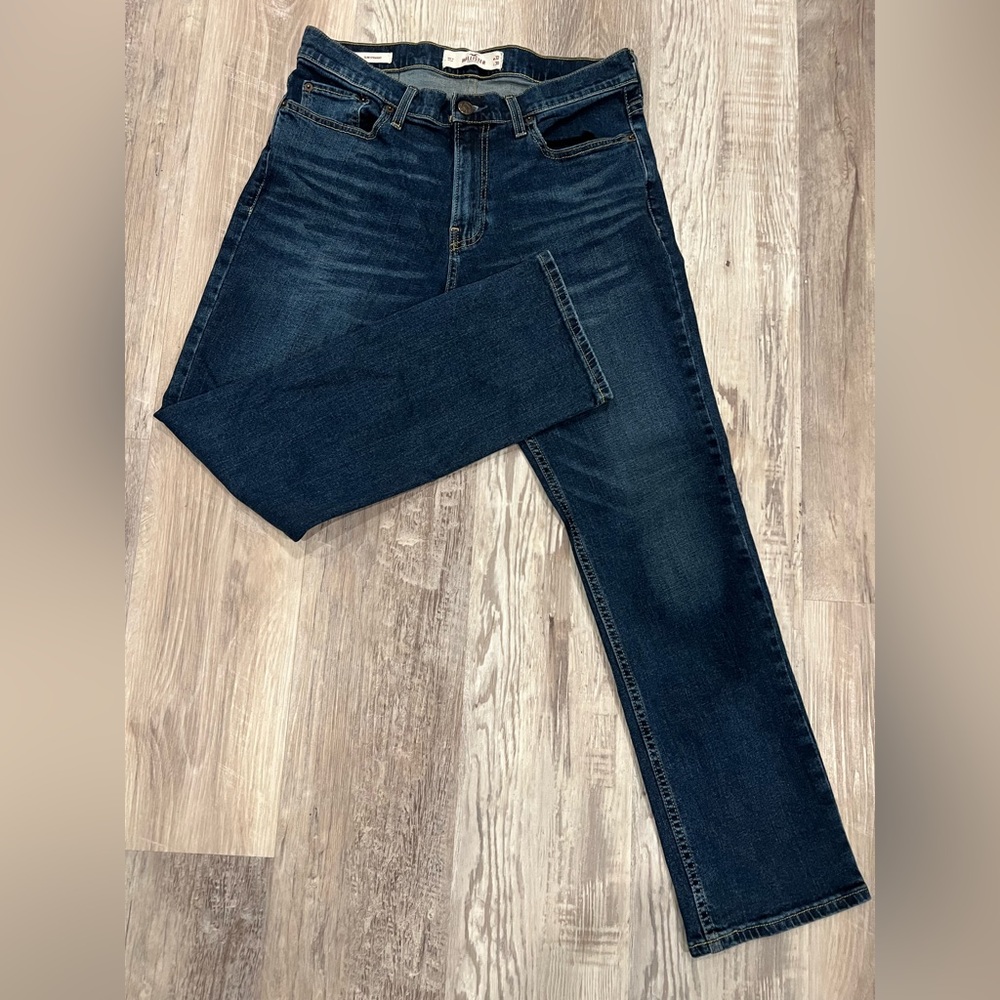Hollister slim straight jeans